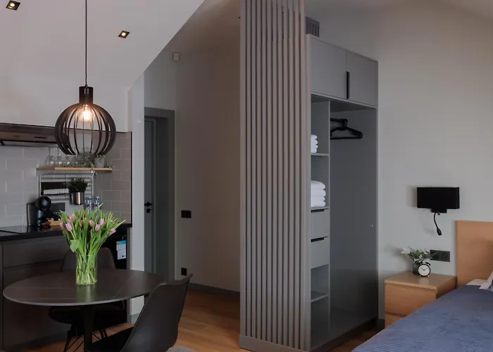 Heritage Charm Apartment