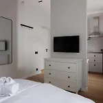Heritage Charm Apartment Riga